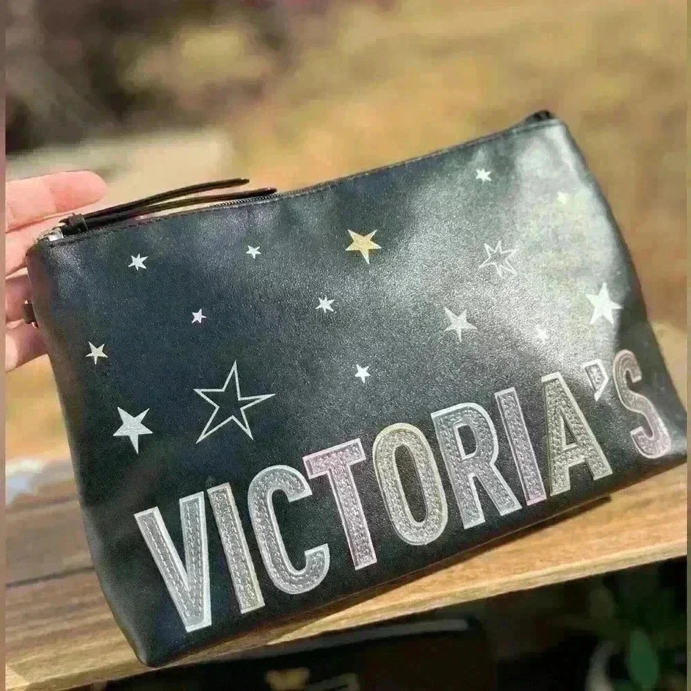 NWOT Victoria’s Secret Cosmetic bag/Pouch/Purse/beauty bag/makeup bag/Travel bag